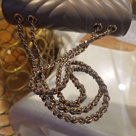 Chanel Chevron Crossbody Small - Picture 10 of 10